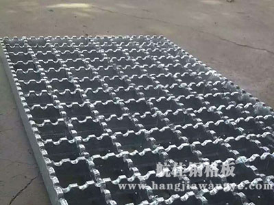 長(zhǎng)春齒形鋼格板