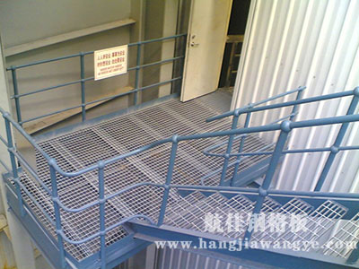 長(zhǎng)春樓梯踏步鋼格柵